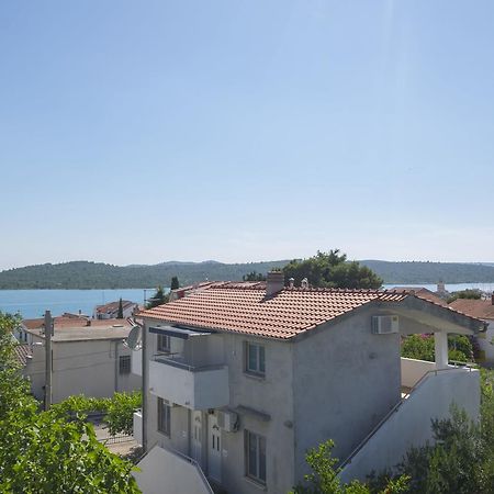 Apartments Katarina Pirovac Εξωτερικό φωτογραφία