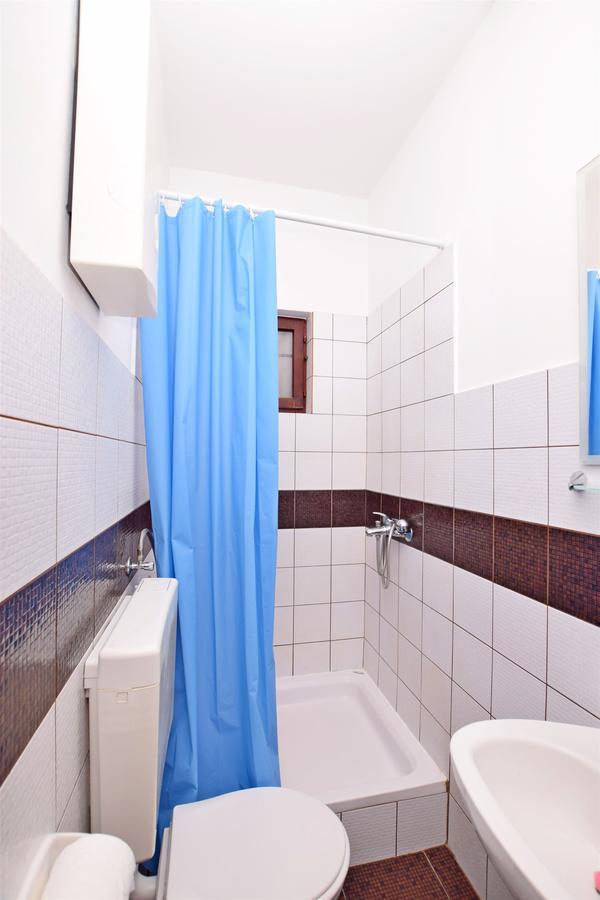 Apartments Katarina Pirovac Εξωτερικό φωτογραφία