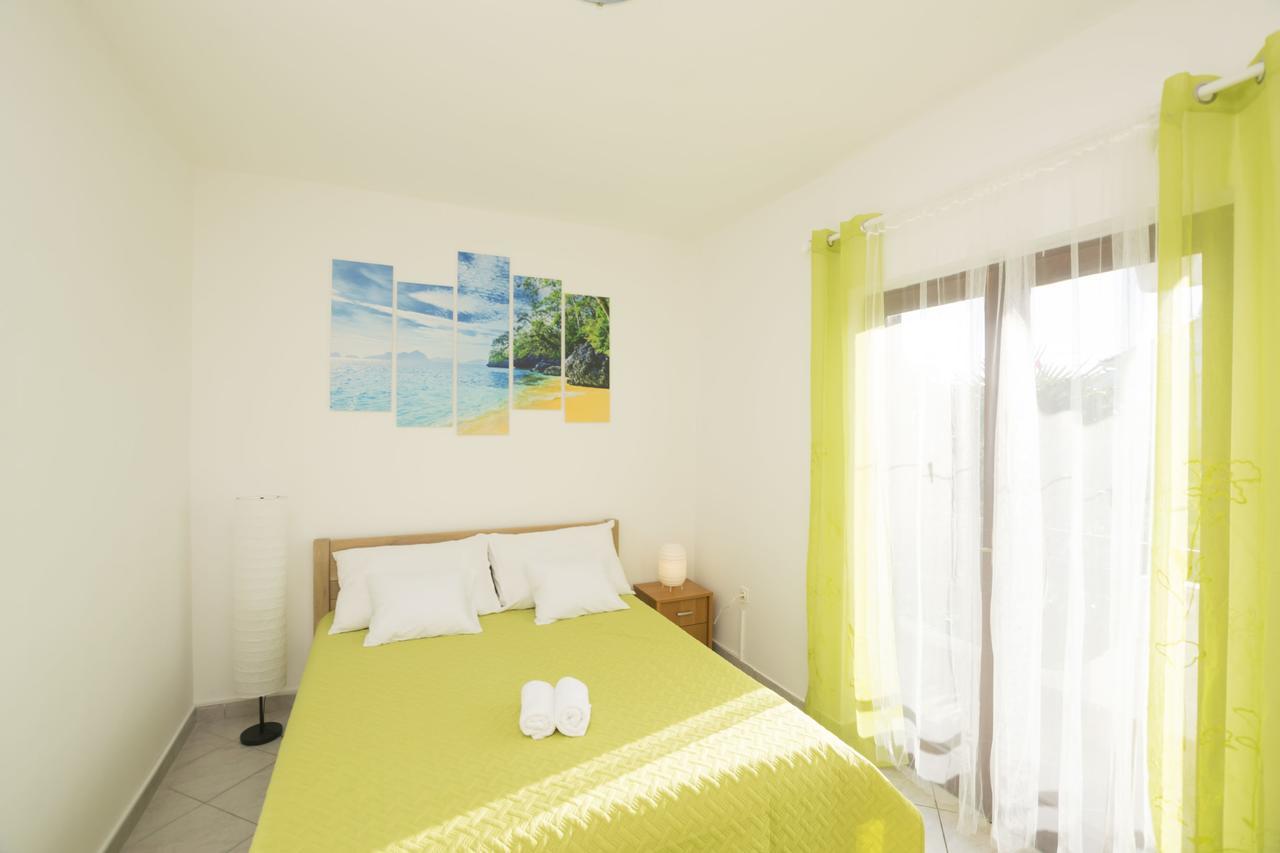 Apartments Katarina Pirovac Εξωτερικό φωτογραφία