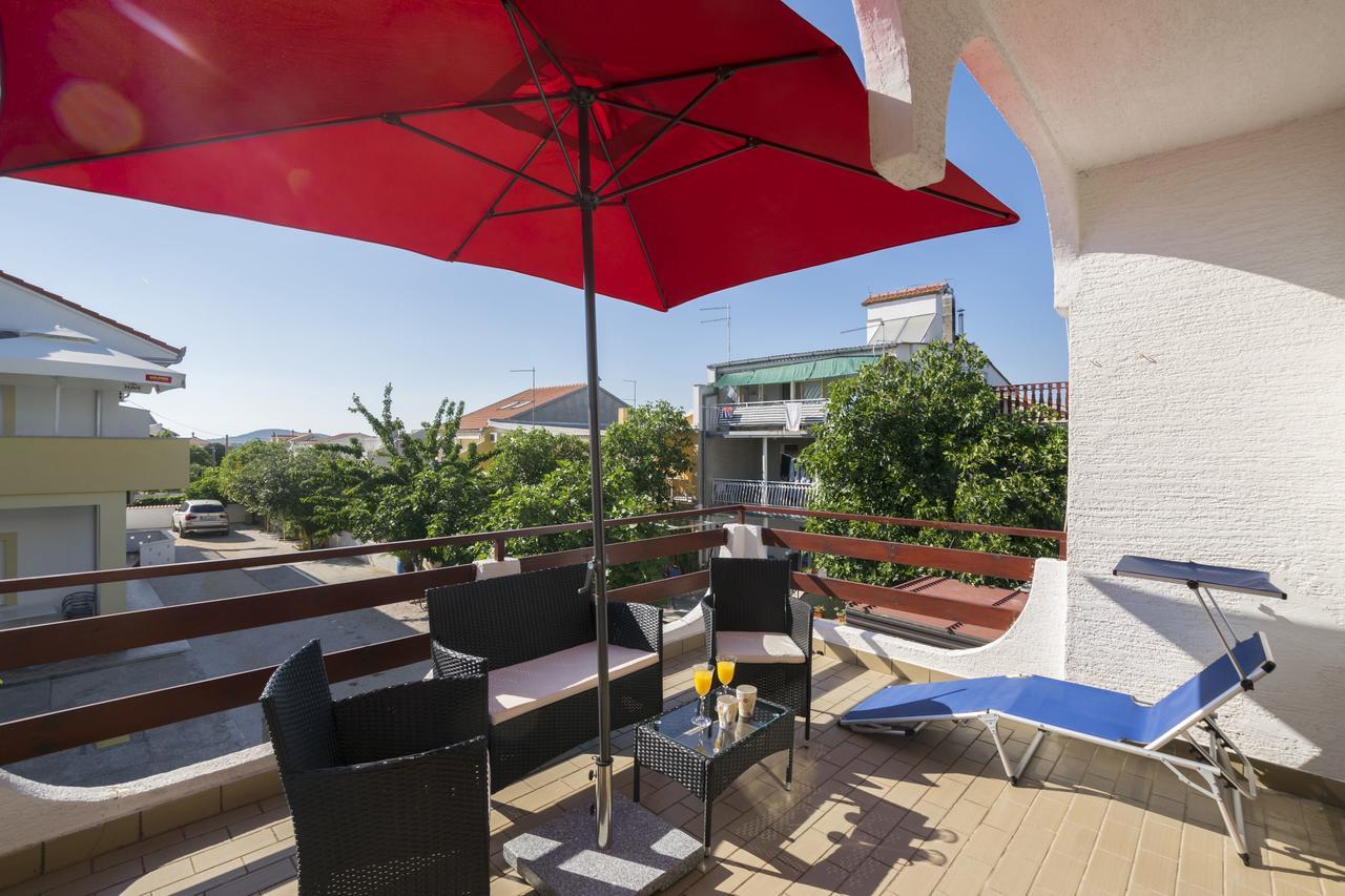 Apartments Katarina Pirovac Εξωτερικό φωτογραφία