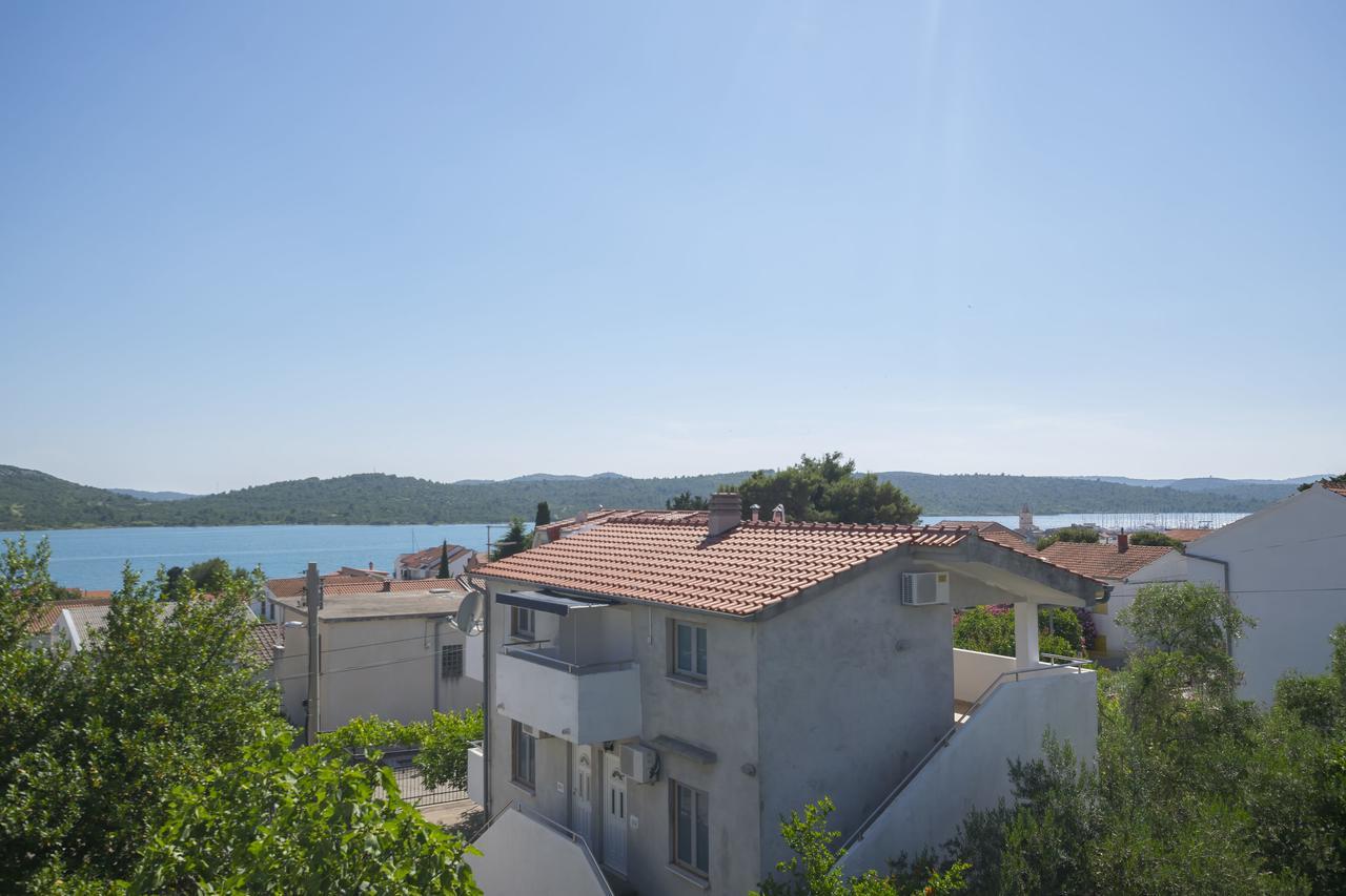 Apartments Katarina Pirovac Εξωτερικό φωτογραφία